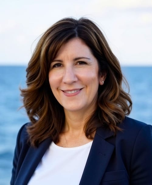 Headshot of Lisa Sullivan, LMFT