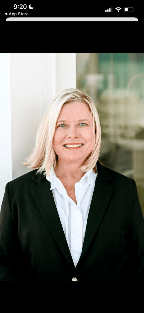 Headshot of Ashlea Staunch-Humphries, LCSW