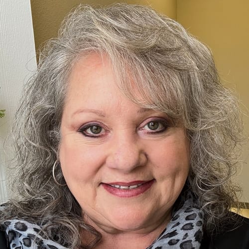 Headshot of Angela Novak, LPC