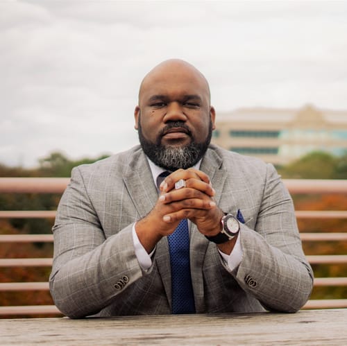 Headshot of Oronde Yero, LPC