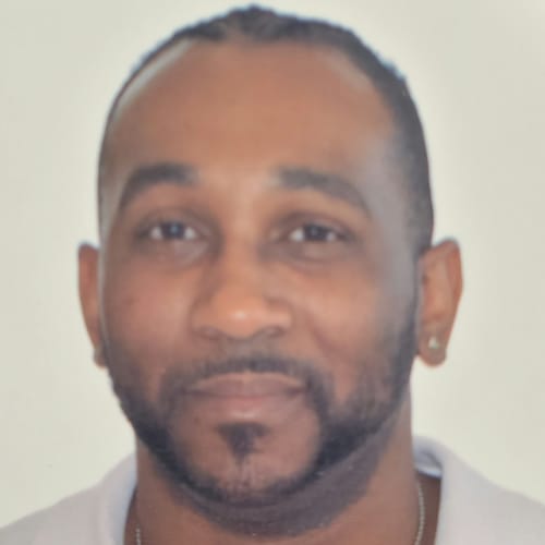 Headshot of Isiah Brown, LPC