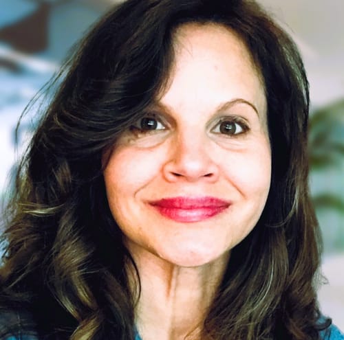 Headshot of Elahe Bellinger, LCSW