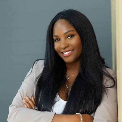 Headshot of LaToscha Sherman, LPC