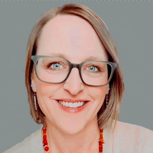 Headshot of Jenni Swenson, LPC