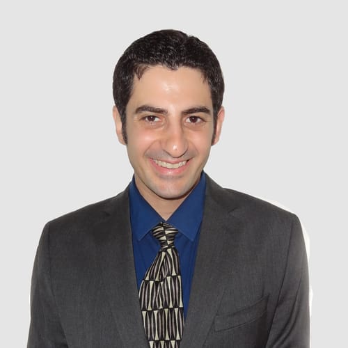 Headshot of Christopher Minassian, LMFT