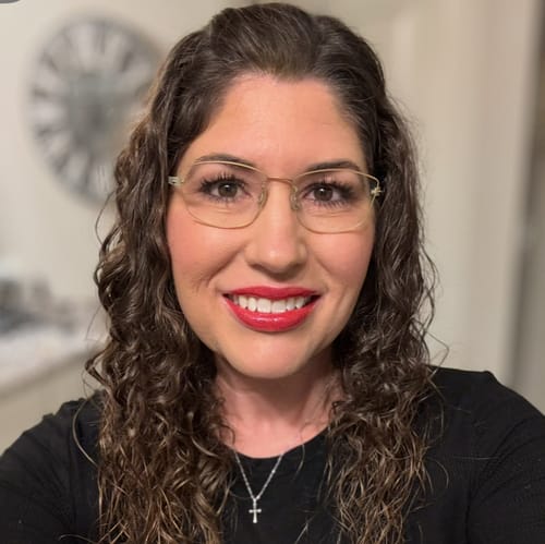 Headshot of Stephanie Quintanar, LPC