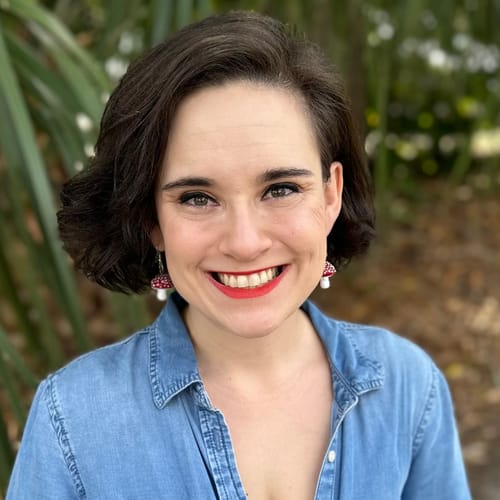 Headshot of Mariah Williams, LMHC