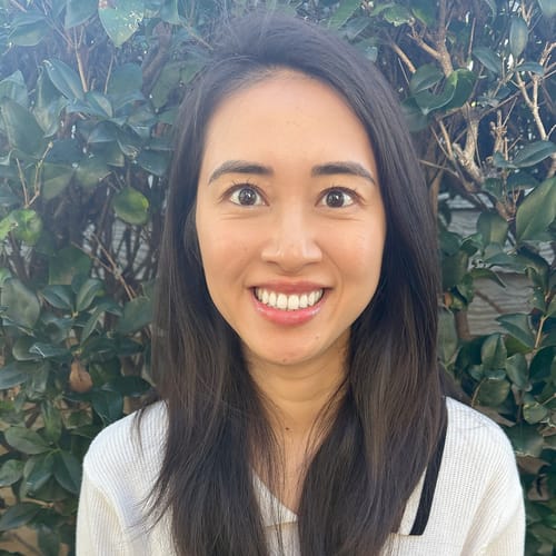Headshot of Amanda Hong Perry, LICENSED_PSYCHOLOGIST
