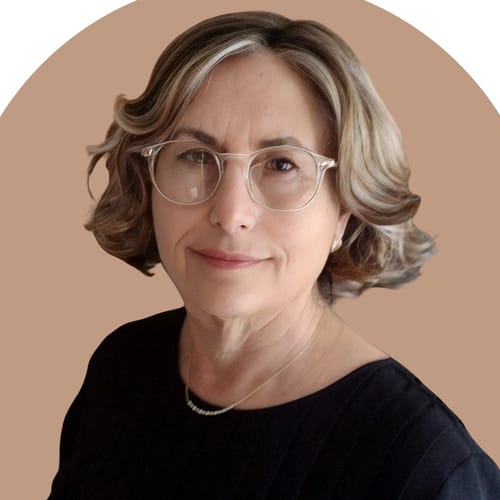 Headshot of Kirbie Nelson, LCSW