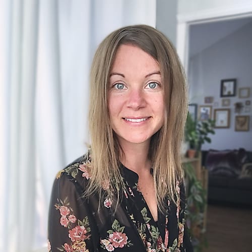 Headshot of Kimberly Davis, LPC
