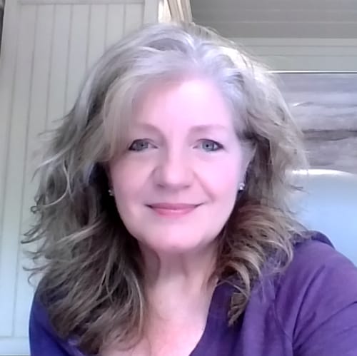 Headshot of Jeanette Merchant, LMFT