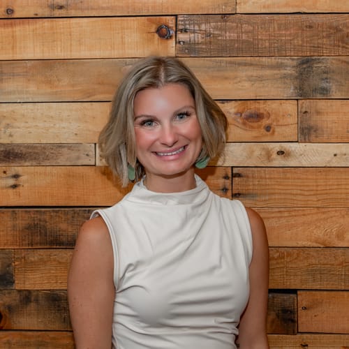 Headshot of Amanda Swartz, LMHC