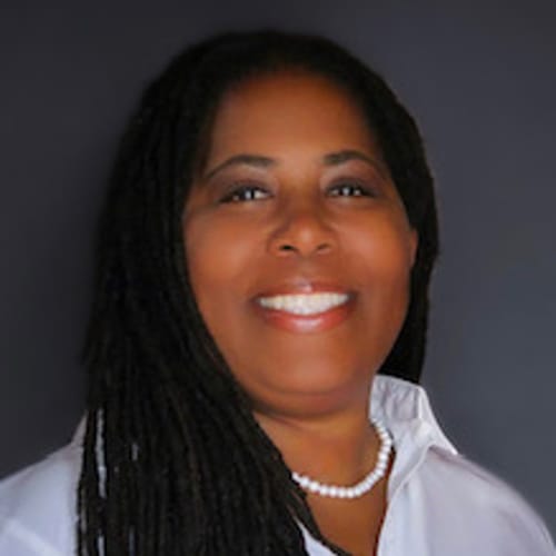 Headshot of Tasha Ford, Lisw-S, LMSW