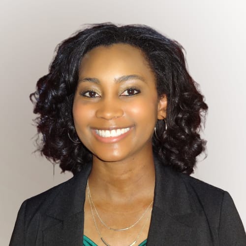 Headshot of Rona Amora, LPC