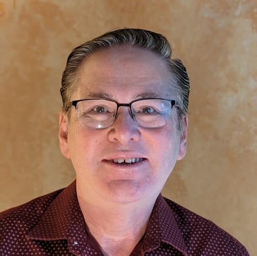 Headshot of Robert Turner, LPC