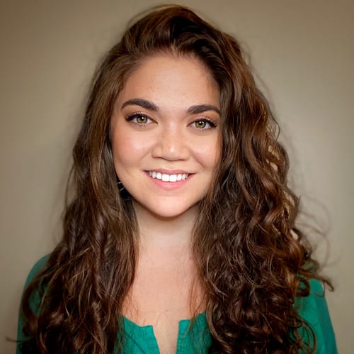 Headshot of Olivia Cruz, LPC