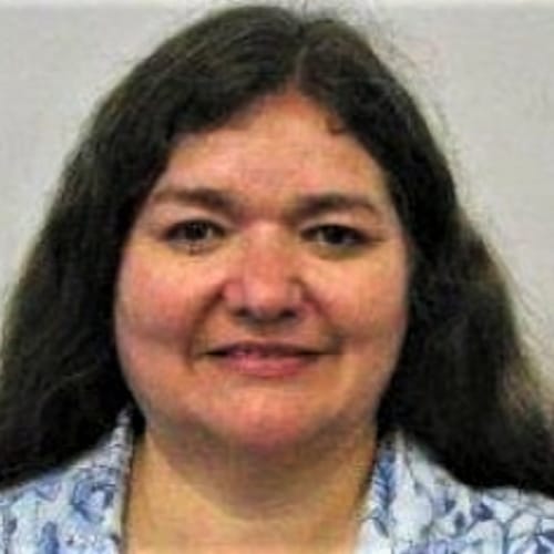 Headshot of Maria Ballesteros, LPCC