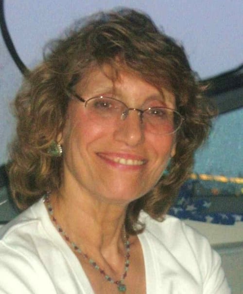 Headshot of Seyma Calihman, LCSW