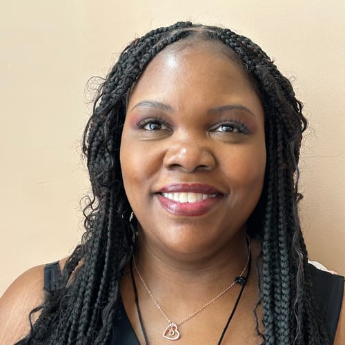 Headshot of Debra Lee, APRN