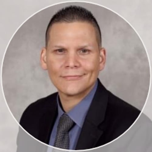 Headshot of Omar Colon, MD