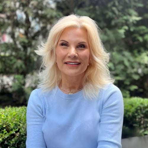 Headshot of Christine Olson, LCSW