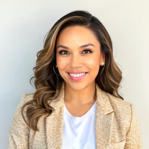 Headshot of Maritza Linebaugh, LPC