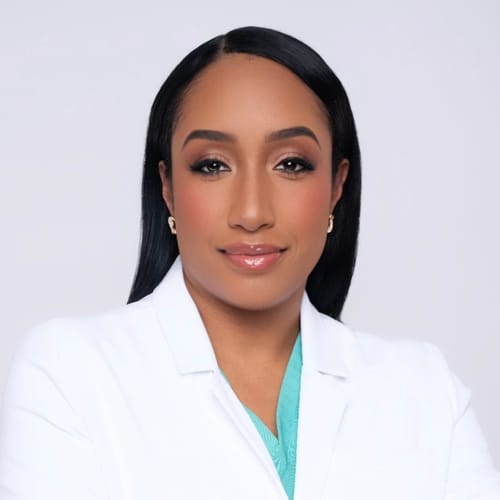 Headshot of Belinda Narine, NP