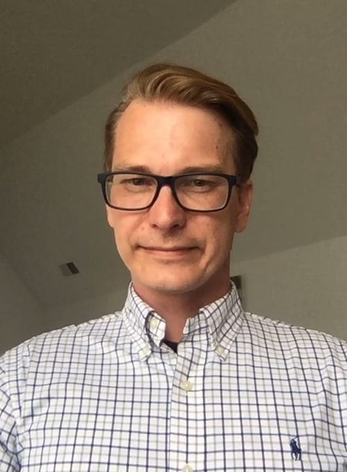 Headshot of Alexander Abramowicz, LCSW