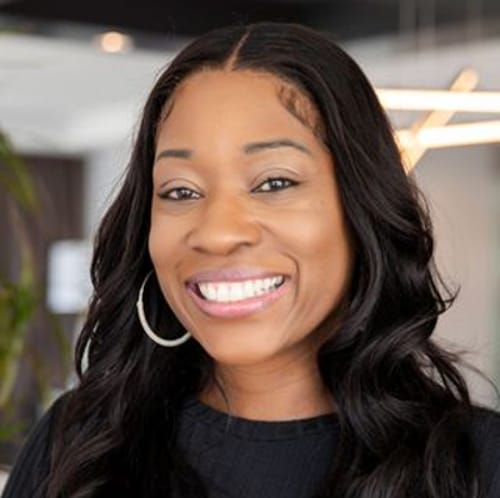 Headshot of Kimberly Jones, LMFT