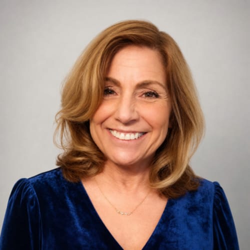 Headshot of Marylou Paccione, LCSW