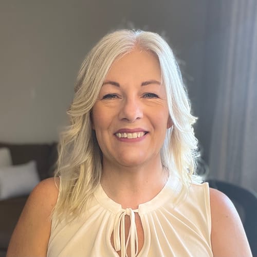 Headshot of Michelle Young, LMFT