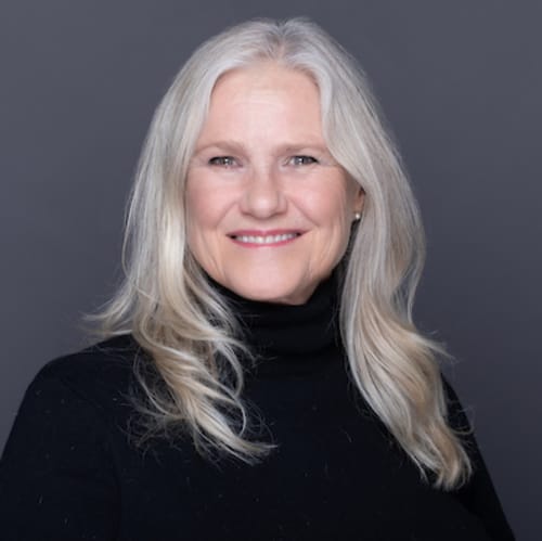 Headshot of Lorraine Crockford, LMFT