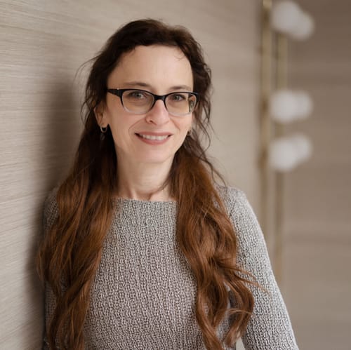 Headshot of Julie Angileri, APRN_CNP
