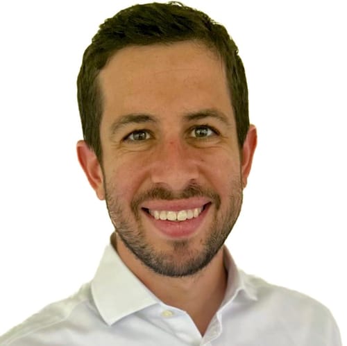 Headshot of Eitan Turk, LCSW