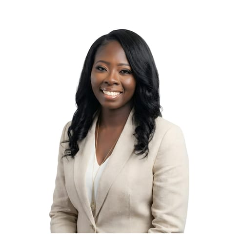 Headshot of Schavonne Mccarter, LMHC