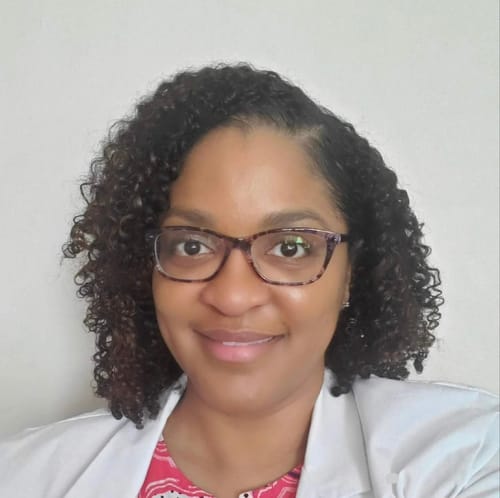 Headshot of Stacey Davis, APRN_FPA