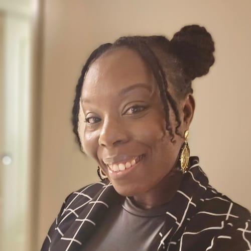 Headshot of Latisha Dozier, LCMHC