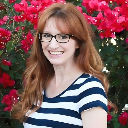 Headshot of Amber Leonhardt, APRN_CNP