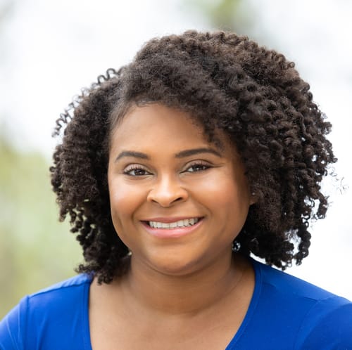 Headshot of Akilah Martin, LPC