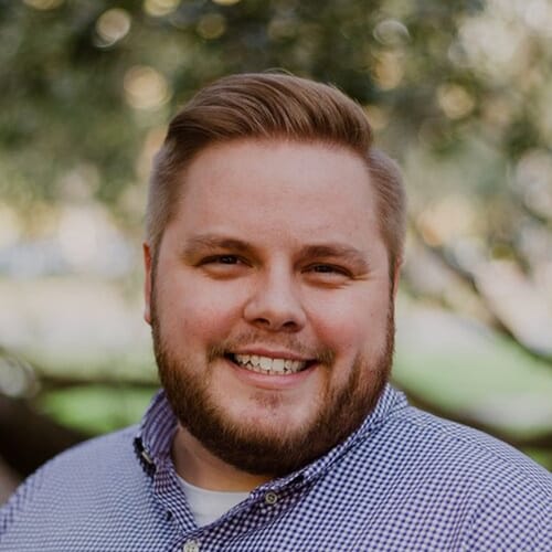 Headshot of Andrew Cravey, LMHC