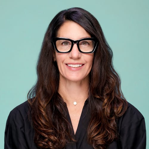 Headshot of Linda Ciotoli, LMHC