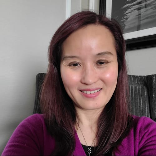 Headshot of Winnie Lau, LCSW