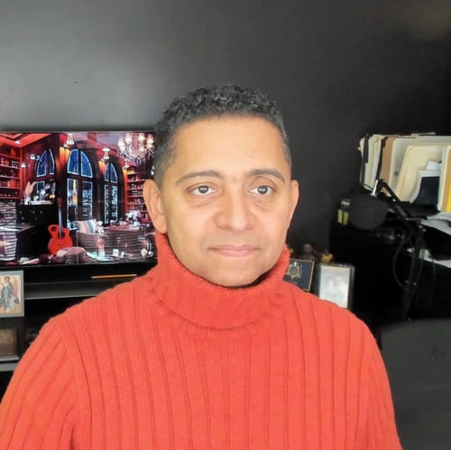 Headshot of Keith Vukasinovich, LPCC