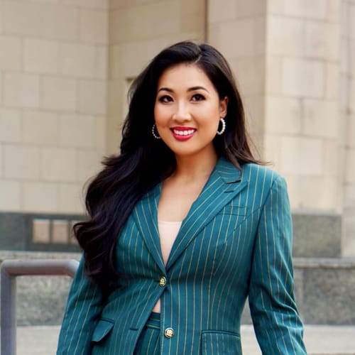Headshot of Vy Tran, PSYCHOLOGIST