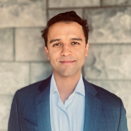 Headshot of Dean Gainey, APN