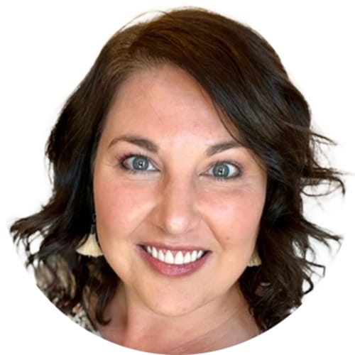 Headshot of Sara Bowers, LMFT