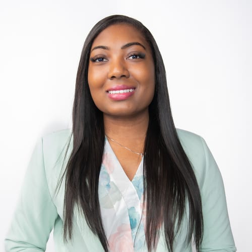 Headshot of Zoie Alexander Walker, LPC