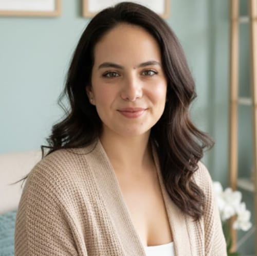 Headshot of Natalie Subieta, LMFT