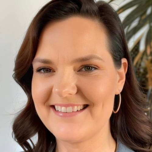 Headshot of Jalinda Lambert, LPC