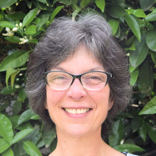 Headshot of Anna Laurie, PSYCHOLOGIST